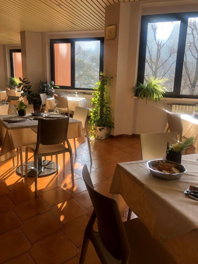 Albergo Casa Dell'Ospite Μπρέσια Εξωτερικό φωτογραφία