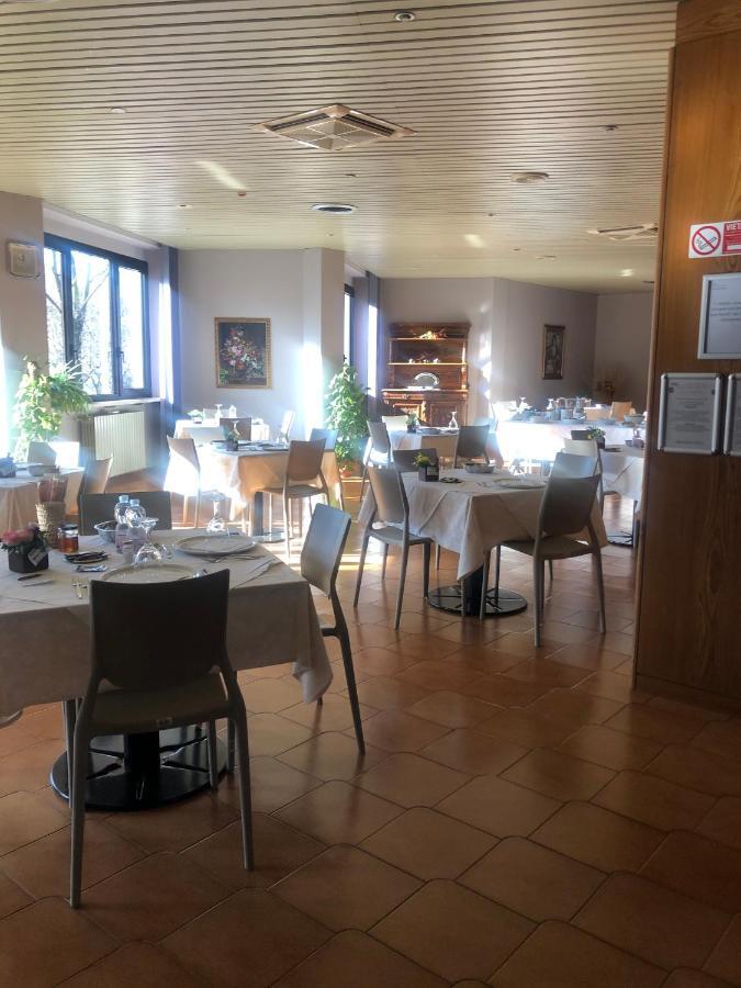 Albergo Casa Dell'Ospite Μπρέσια Εξωτερικό φωτογραφία